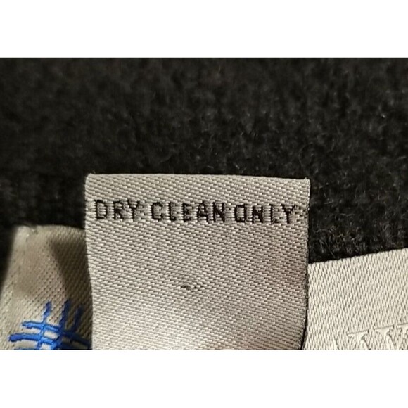 Vintage Squaw Valley Women's Medium Button 100% Wool Sweater Black Cardigan T31 - Picture 7 of 7